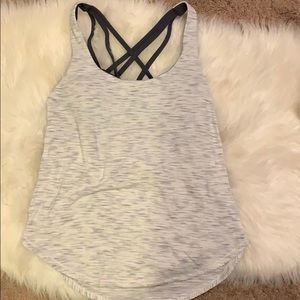 Lululemon athletica size 6 sports top